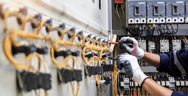 Professional Electrician technician working in Jonestown, TX